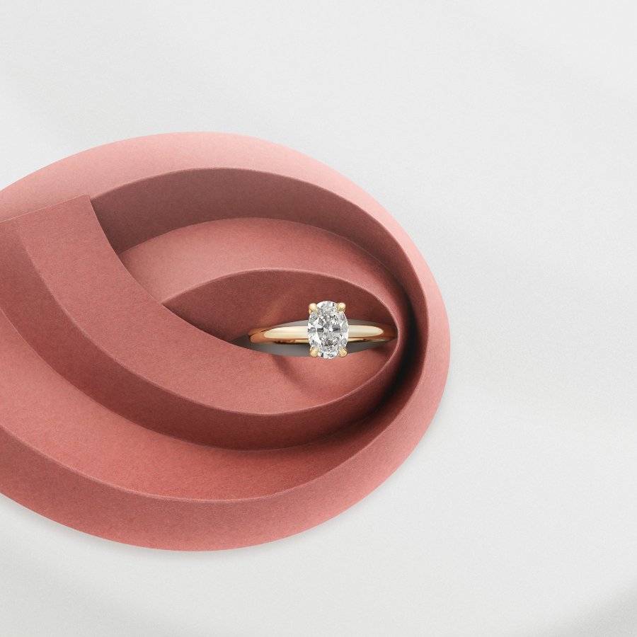 Diamante Oval e Aro Bombé